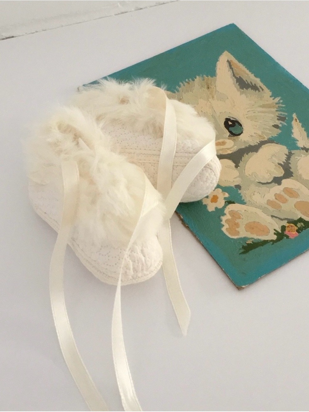 Cream Baby Booties/Slippers With Real Rabbit Fur Trim-Ages 0-3 months